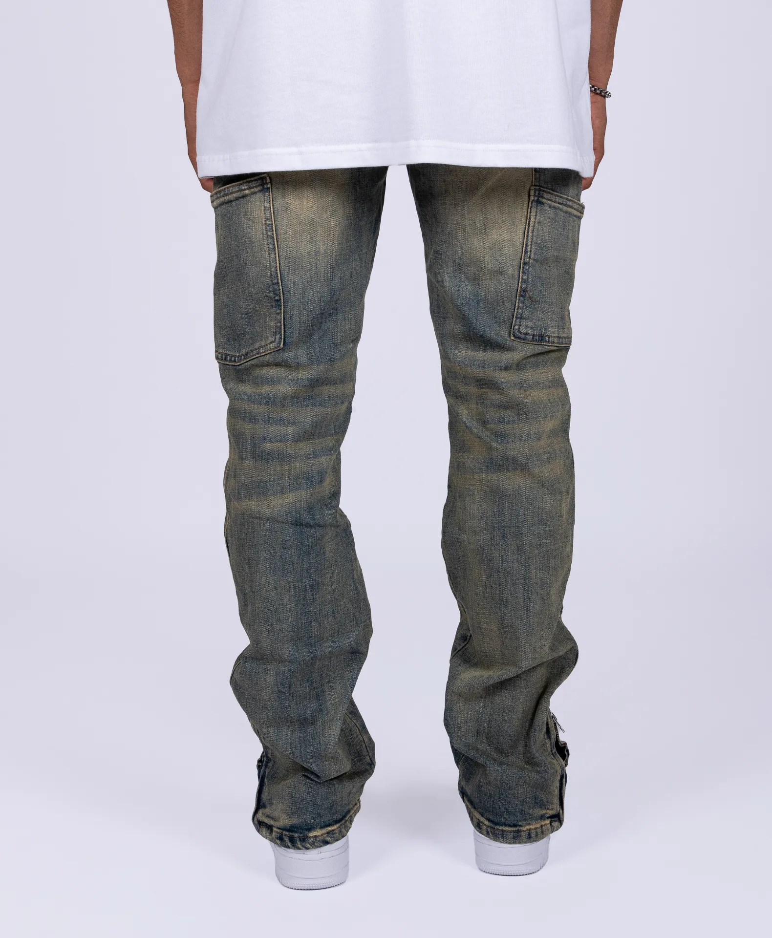 CARGO FLARED JEANS