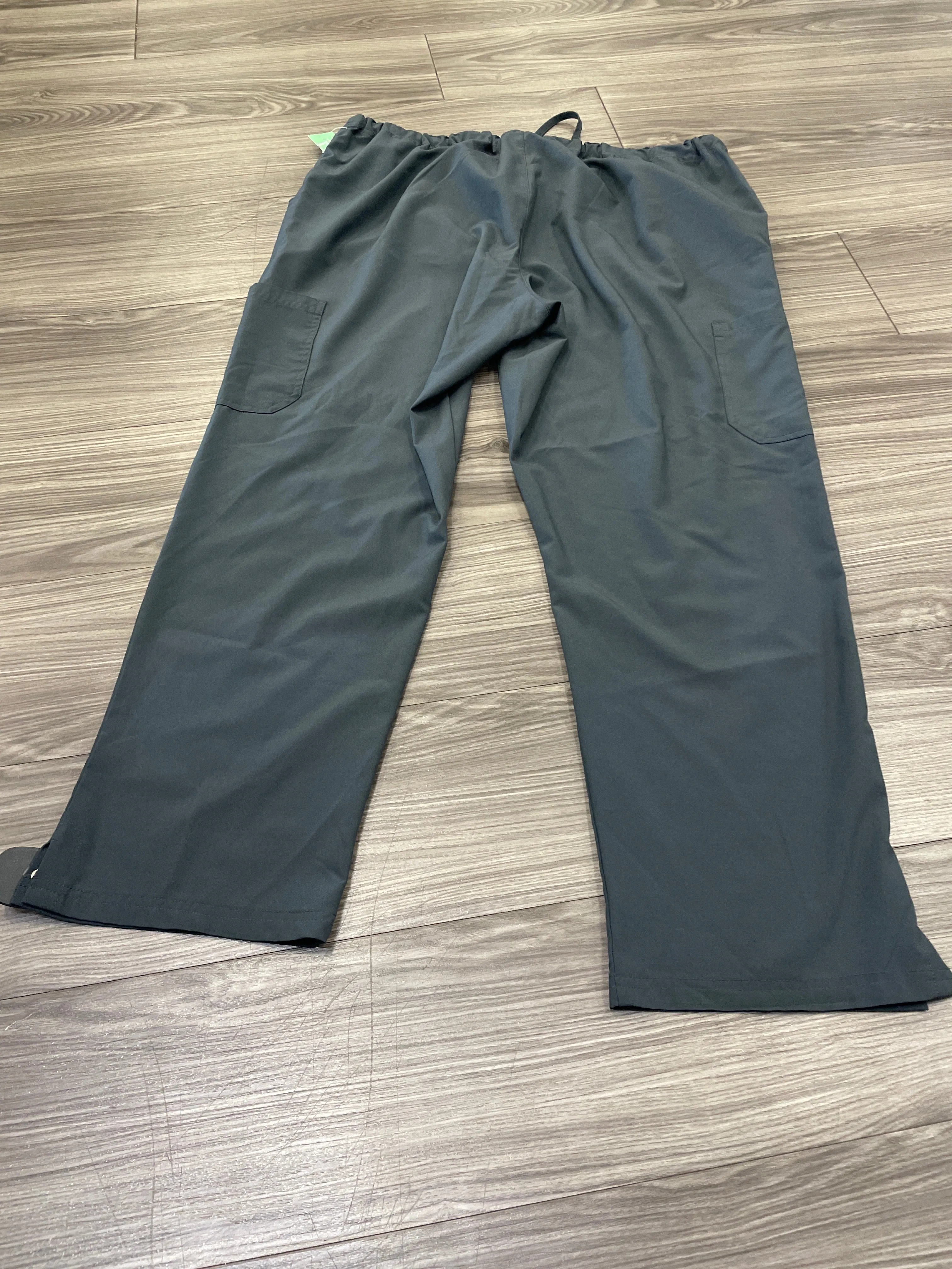 Grey Pants Cargo & Utility Clothes Mentor, Size Petite   Xl