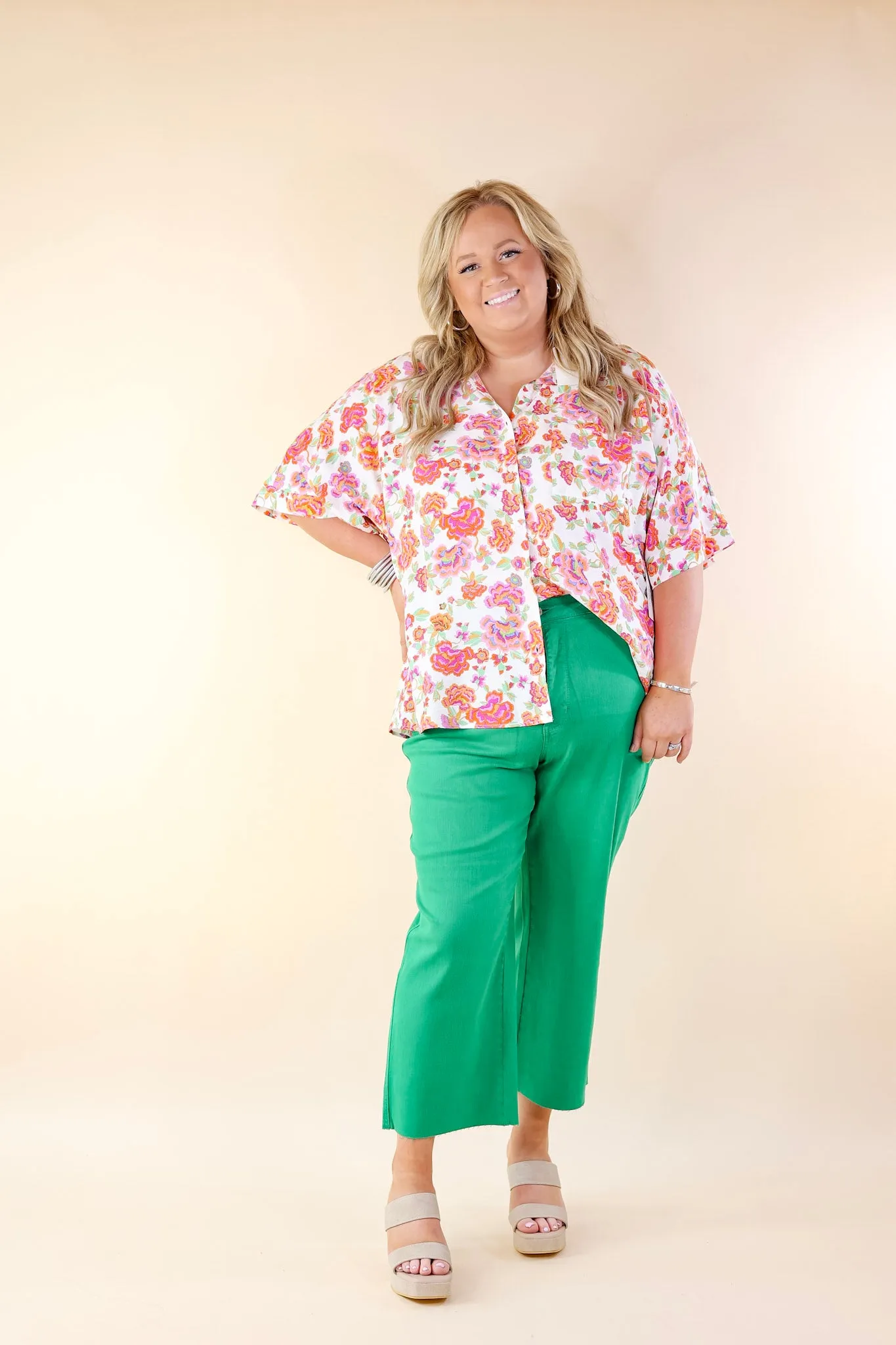 Judy Blue | Sign Me Up Tummy Control Cropped Wide Leg Jeans in Kelly Green