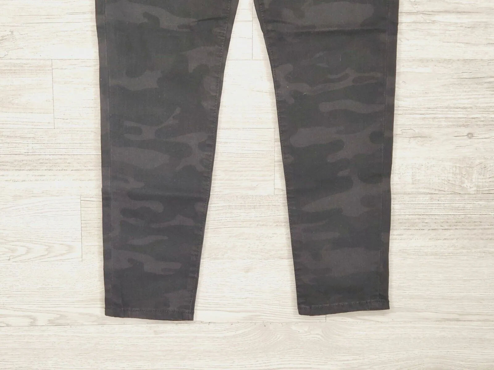 Social Standard by Sanctuary Women's Black Camo Mid-Rise Ankle Skinny Jeans