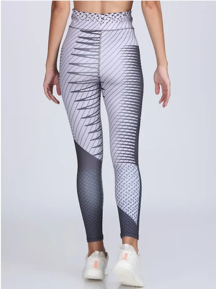 Women's 4-Way Stretch Yoga Pants with Striking Graphic Print – Elevate Your Style and Performance